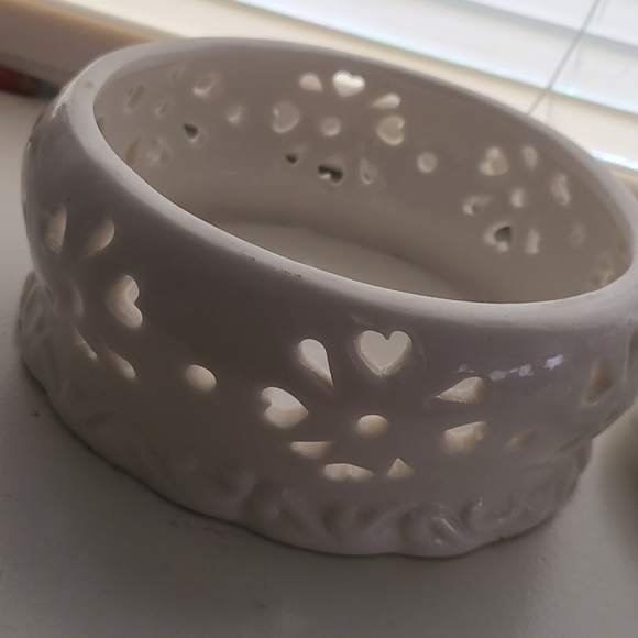 Porcelain potpourri box - Picture 3 of 6